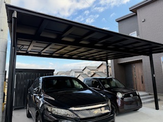 ネスカＦ　ブラックポリカ