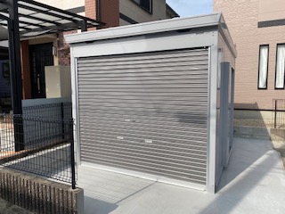 駐車場拡張工事＆バイクガレージ設置（四日市市）