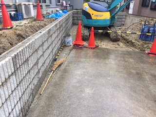 三重郡駐車場拡張